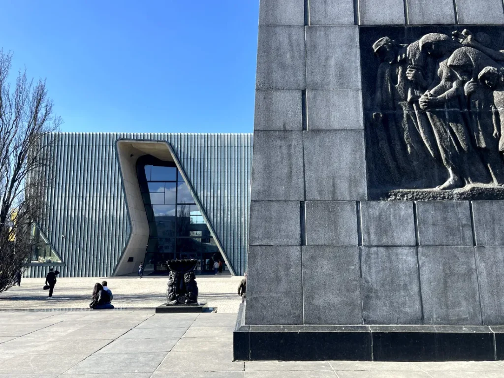 Warsaw ghetto tour